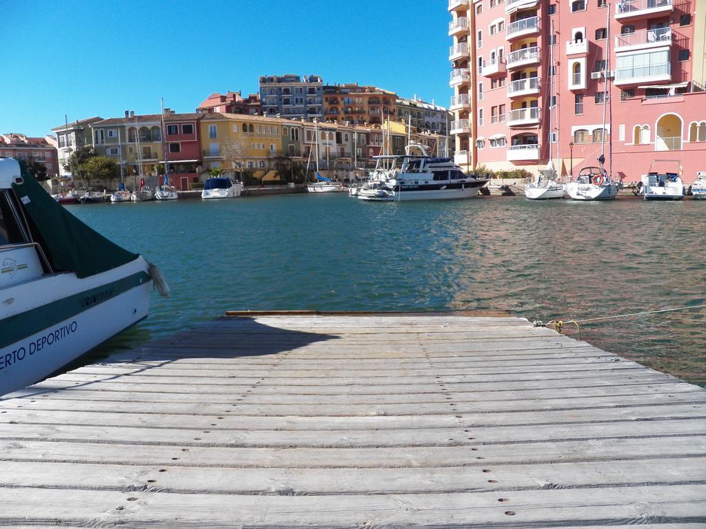 Valencia Port Saplaya Apartment Exterior photo
